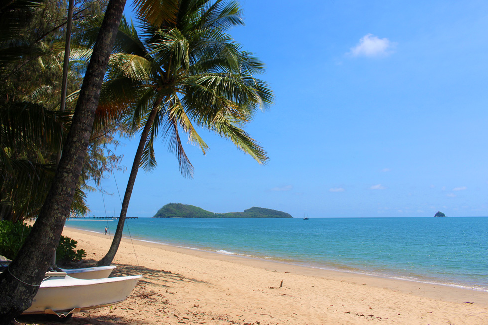 Palm Cove beach middle to north and Double Island
